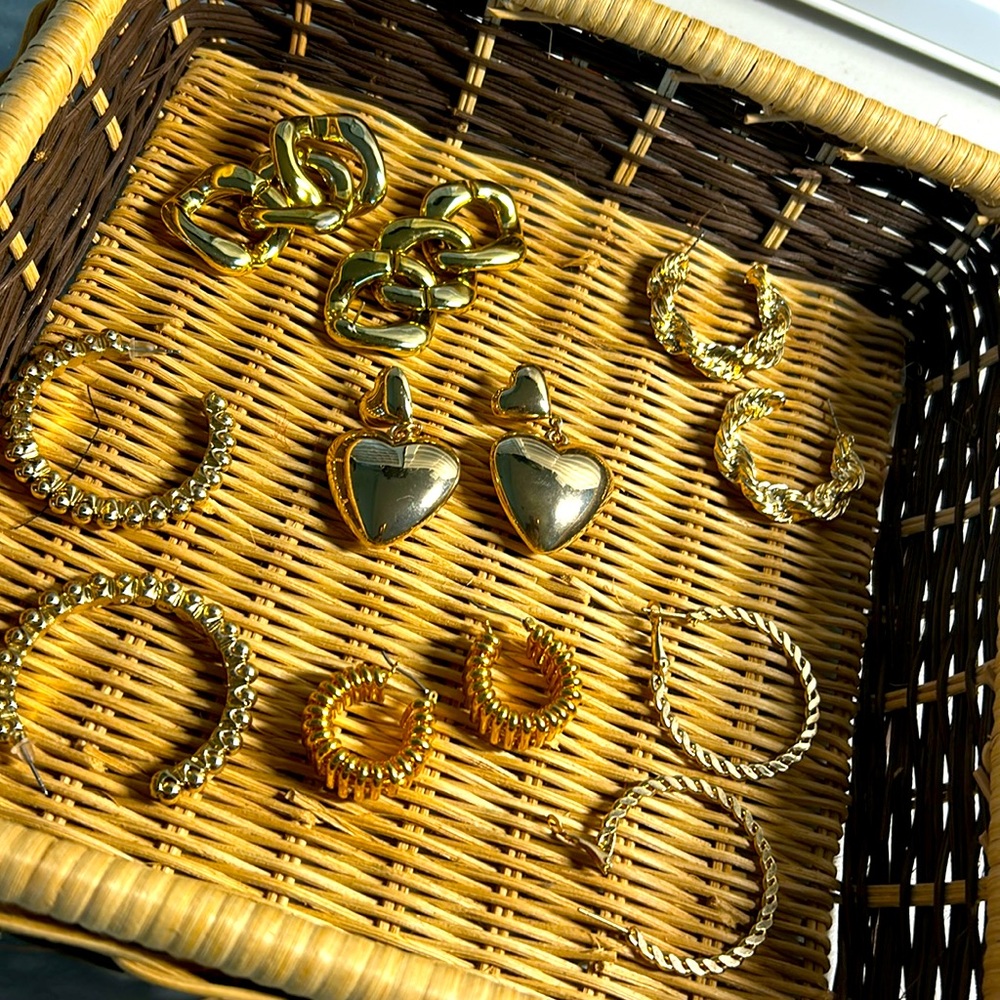 2/$12 Earring Set